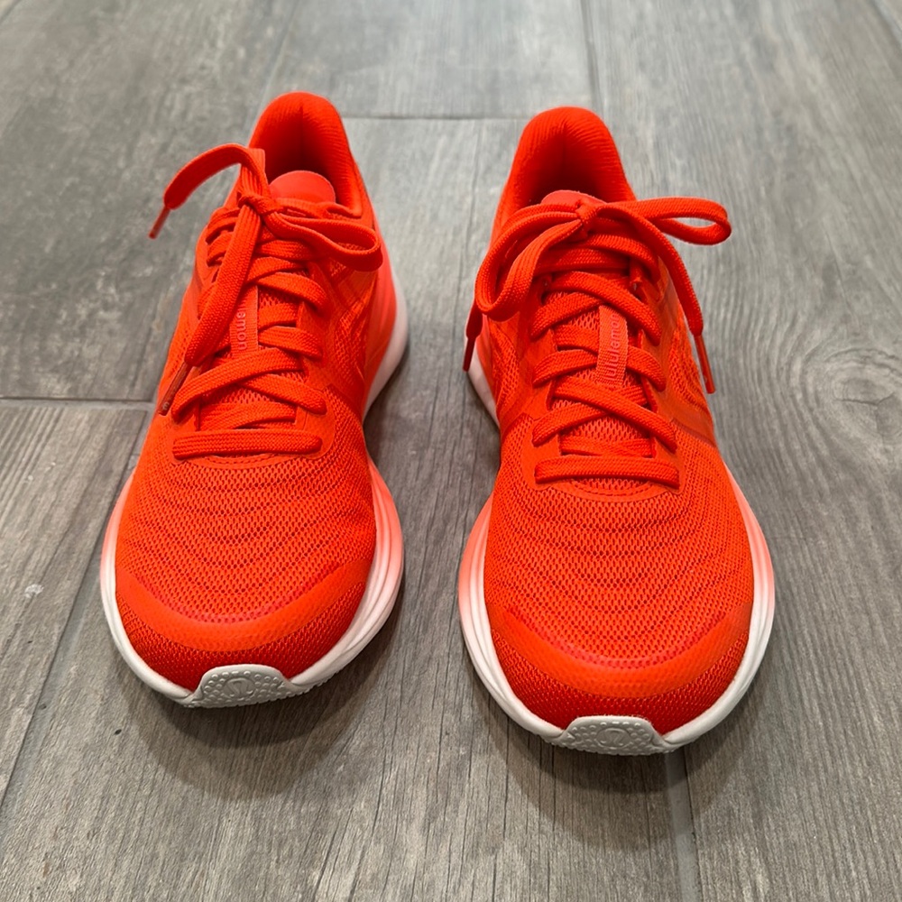 Never worn. Lululemon workout sneakers. W BLISSFEEL RUN 2.